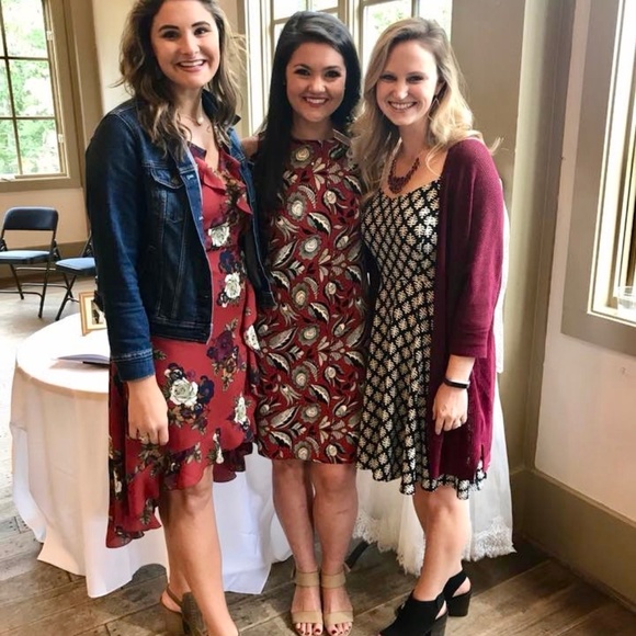 Floral High-Low Ruffle Dress - Picture 7 of 7